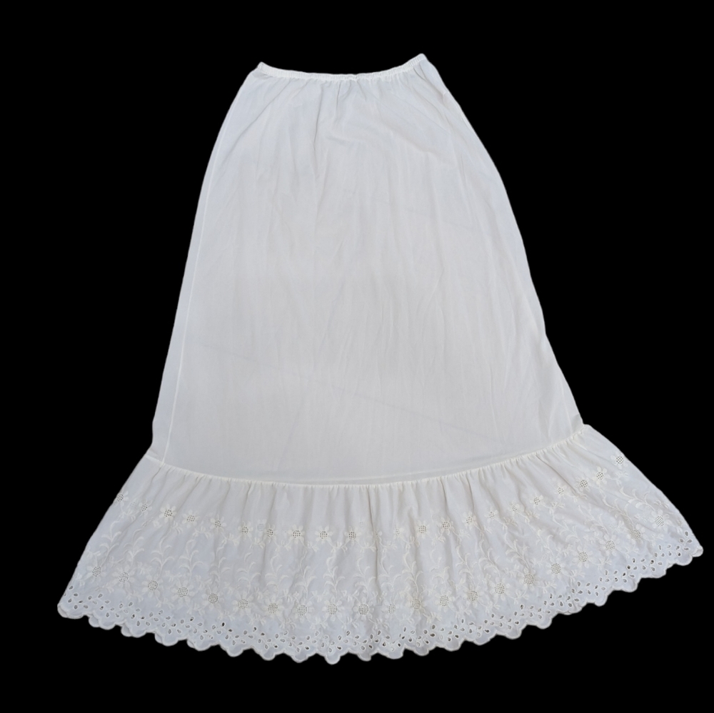 VTG Flair *Sz Large * Maxi Long Slip Extender Wide Lace Cream Ivory Full Length